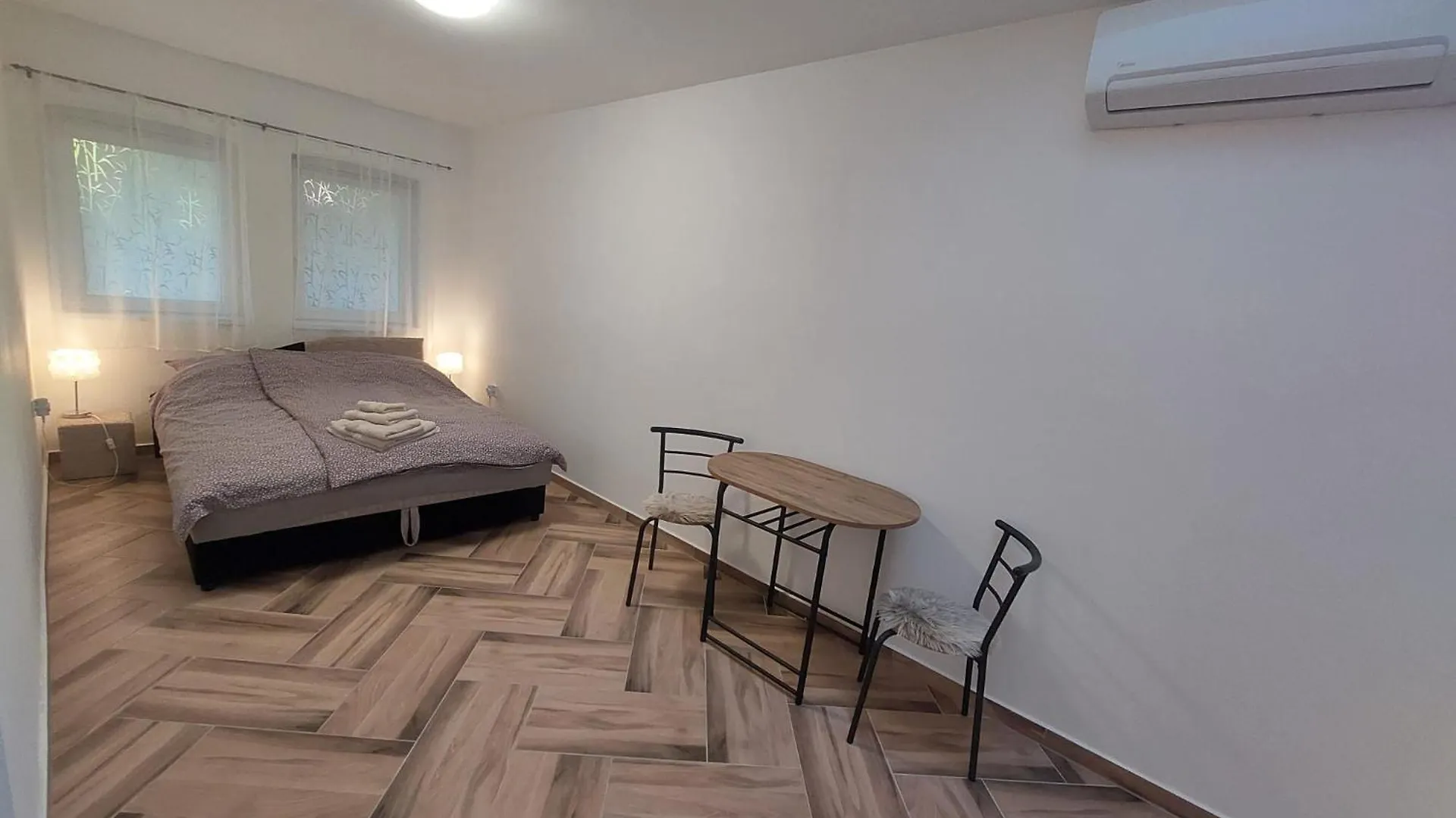 Апартаменты Szepasszonyvoelgy Apartman Эгер