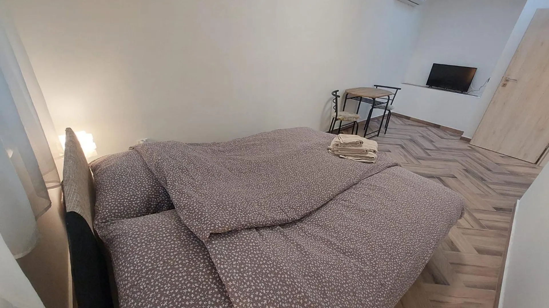 Szepasszonyvoelgy Apartman Эгер